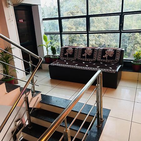 Hotel Season Ahmedabad Esterno foto